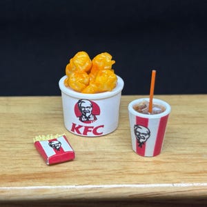 Miniature Fried Chicken and drink set,Miniature Food,Miniature French Fried,Dollhouse Fried Chicken