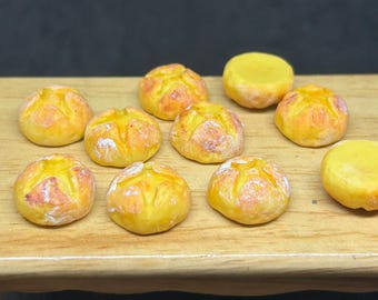 5 Pcs.Miniature Bread,Miniature Bakery,Handmade Bread,Dolls House bakery,Dolls house bread,Miniature bakery,polymer clay bread,Miniature
