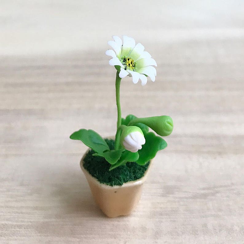 Miniature Flower,Miniature Flower Pot,Miniature Gerbera,Dollhouse Flower,Miniature Garden,Dollhouse Gerbera