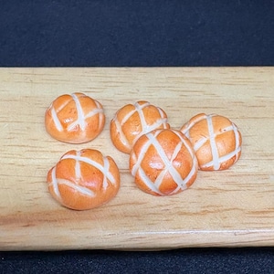 5 Pcs.Miniature Bread,Miniature Bakery,Handmade Bread,Dolls House bakery,Dolls house bread,Miniature bakery,polymer clay bread,Miniature