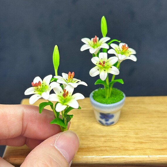 ミニチュアフラワー、ミニチュアユリ、ドールハウスフラワー