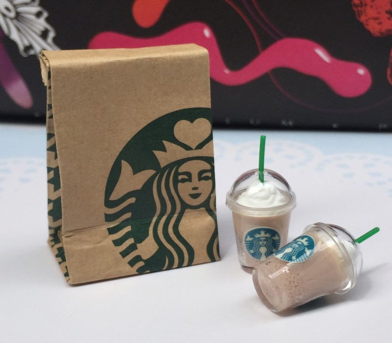 Miniature Starbucks Paper Bag and 2 pcs Ice Starbucks Coffee Latte,Miniature coffee cup Starbucks,Miniature Ice tea,Dollhouse Starbuck image 2