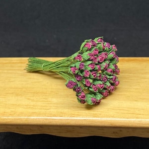 Bocciolo di rosa in carta di gelso in miniatura da 3 mm, fiore di carta in miniatura, mini fiore di rosa, fiore di carta per casa delle bambole, rosa in miniatura, fiore di carta di gelso