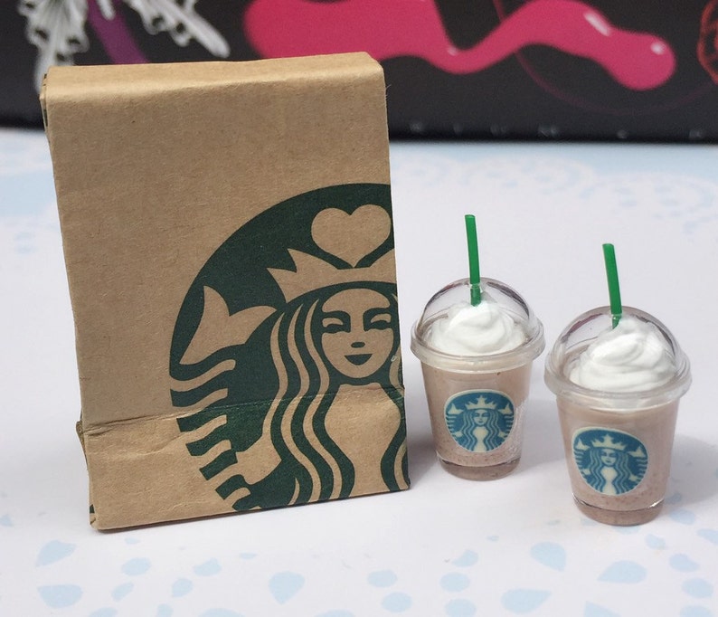 Miniature Starbucks Paper Bag and 2 pcs Ice Starbucks Coffee Latte,Miniature coffee cup Starbucks,Miniature Ice tea,Dollhouse Starbuck image 1