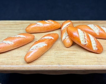 5Pcs.Miniature Bread,Miniature Bakery,Dolls house,Dolls House bakery,Dolls house bread,Miniature bakery,polymer clay bread,Miniature