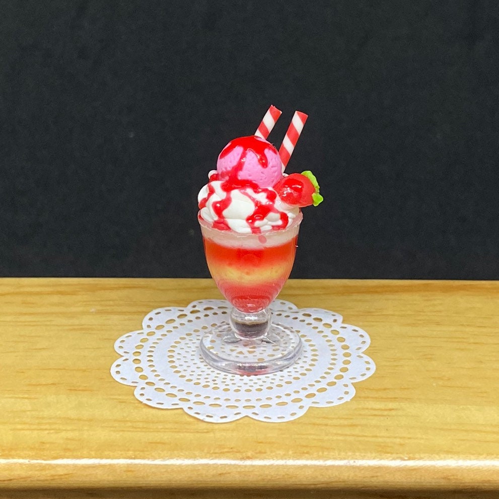 Miniature Ice Cream, Miniature Sweet,Dollhouse Food,Miniature Ice,Ice cream,miniature fruit,Dollhouse Icecream,Fruit Ice cream