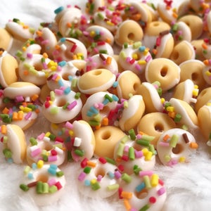 Miniature Doughnut,Miniature Cake Miniature Bakery,Miniature Sweet,Dollhouse Food,Miniature food,Sweet Deco,Dollhouse doughnut
