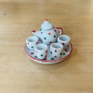 Miniature Tea Set,Miniature Chinese Tea Set,Miniature Drink,Dolls House Tea set, Miniature Tea Pot with 4 cup Set,Miniature tea cup