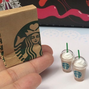 Miniature Starbucks Paper Bag and 2 pcs Ice Starbucks Coffee Latte,Miniature coffee cup Starbucks,Miniature Ice tea,Dollhouse Starbuck image 3