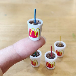 2or5pcs.Miniature Coke Cup,Miniature Coke,Dolls and Miniature,Miniature Beverage ,Miniature drink,Dolls house Food,Miniature Food,Coke,cup