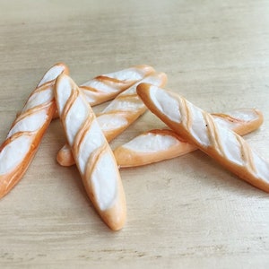 5Pcs.Miniature Bread,Miniature Bakery,Dolls house,Dolls House bakery,Dolls house bread,Miniature bakery,polymer clay bread,Miniature