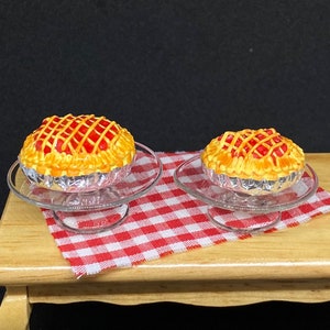 Miniature Strawberry Fruit Pie,Dollhouse Pie,Miniature Pie,Miniature Sweets,Dollhouse Bakery,Miniature Fruit Pie