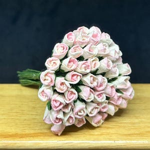 Mini moerbei papier roos, miniatuur papier bloem, mini roos bloem, poppenhuis papier bloem, miniatuur roos, moerbei papier, doe-het-zelf ambacht