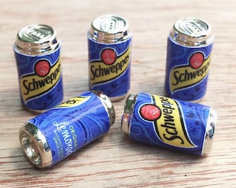 Latas en miniatura, latas de refresco en miniatura, muñecas y miniaturas, bebidas en miniatura, bebidas en miniatura, latas para casas de muñecas, refresco en miniatura, limonada