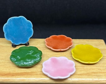 Mix 5 Stk.Miniatur Teller,Keramik Teller,Miniatur Speiseteller,Kuchen Teller,kleine Teller,Puppenhaus Teller,Puppenhaus Miniatur Teller