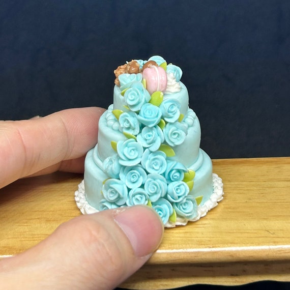 ミニチュア3段ブルーローズケーキ、ミニチュアケーキ、ミニチュア