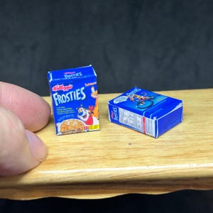 2 pcs.Miniature Cereal Box,Miniature Cereal,Miniature Corn Flakes Box,Miniature breakfast,Dollhouse,Miniature box