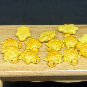 5 Pcs.Miniature Bread,Miniature Bakery,Handmade Bread,Dolls House bakery,Dolls house bread,Miniature bakery,polymer clay bread,Miniature