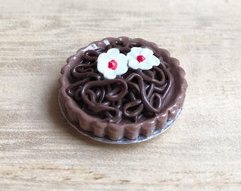 Miniature Pie Chocolate on Aluminum Tray,Dollhouse Pie,Miniature Pie,Miniature Sweet,Dollhouse Bakery,Miniature Fake food