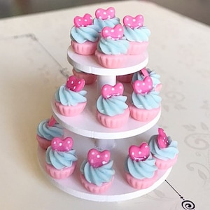 8 pcs. Miniature Cupcakes, Miniature Cakes, Miniature Bakery, Miniature Sweets, Dollhouse cakes, miniature Heart, Strawberry Cakes