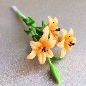 Miniature Flower,Miniature Lily,Dollhouse Flower,Miniature Garden,Dollhouse Lily,Flower Clay,Lily Flower,Mini Flower