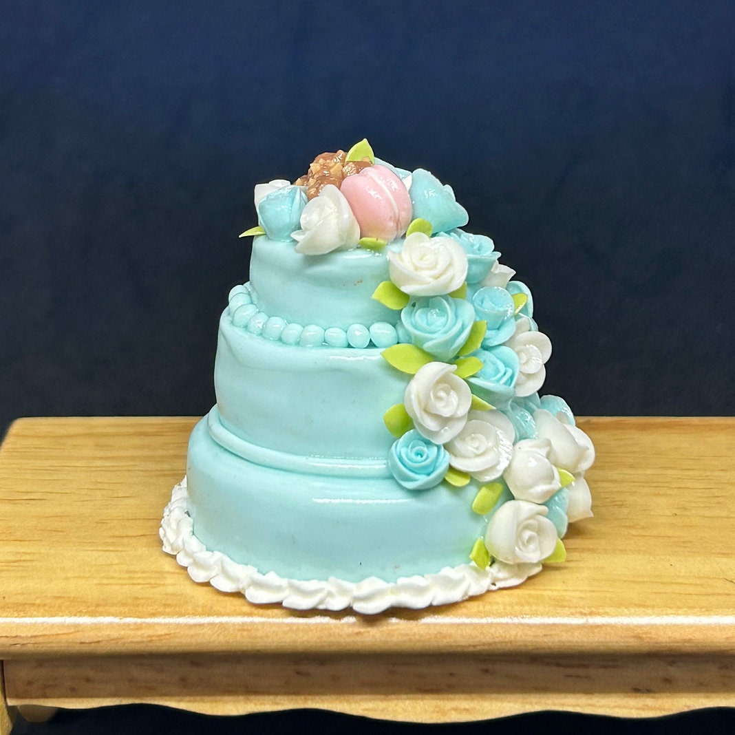 Miniature 3Tier Blue&white  Rose Cake,Miniature Cakes,Miniature Flower Cakes,Wedding Cakes,Dollhouse Cakes,Miniature Rose