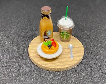 Miniature Ice Chocolate Starbucks with Fruit Tart,Miniature Coffees,Miniature Starbucks,Miniature Bakery,Miniature Sweet,Miniature Foods