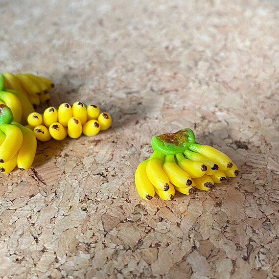 Dollhouse banana hotsell