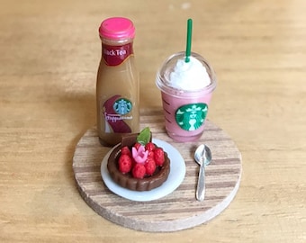 Miniature Ice Starbuck Strawberry with Strawberry Tart,Miniature Strawberry frappe Miniature Starbucks,Miniature Bakery,Miniature Sweet