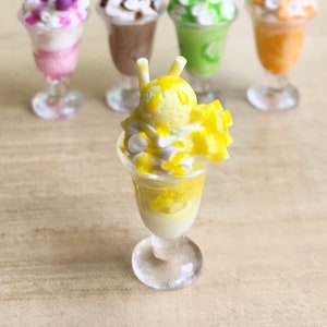 Miniature Mango Ice Cream, Miniature Sweet,Miniature Ice,Ice cream,miniature fruit,Dollhouse Icecream,Fruit Ice cream,Mango Ice-cream