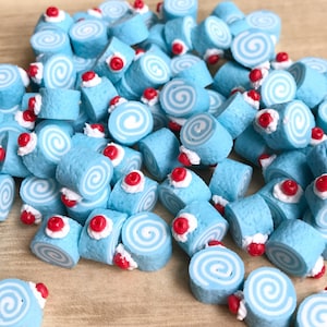 10 or 20 pcs. Miniature Cake Roll, Miniature Bakery, Dollhouse Bakery, Miniature Food, Miniature Cake