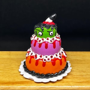 Miniature 3 Tiers Halloween Cakes,Dollhouse Bakery,Cakes,Miniature Halloween,Flak food,Dollhouse Cakes,Halloween decoration