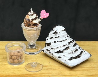 Miniature Chocolate Ice Cream with Toppings Set,Miniature Sweets,Dollhouse Food,Miniature Ice,Ice cream,Dollhouse Icecream,Fruit Ice cream