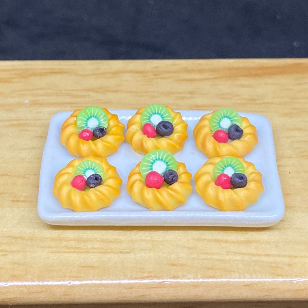 Miniature Bakery On Ceramic Tray, Miniature Bakery, Miniature Sweet, Miniature Bread, Miniature Strawberry, Miniature Food, Dollhouse Fruit