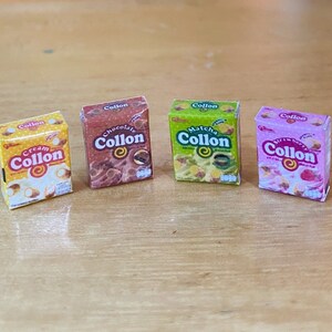 Caja de galletas en miniatura, Caja de papel en miniatura, Caja en miniatura, Paquete en miniatura, Galleta de casa de muñecas, Caja de casa de muñecas, Dulce en miniatura, Galleta en miniatura