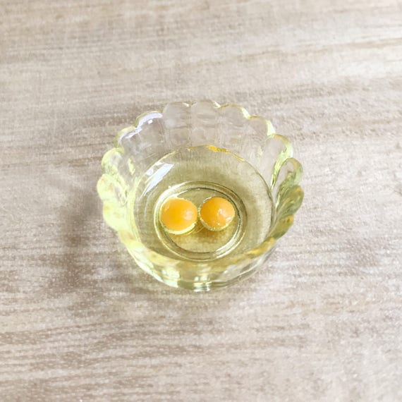 Miniature Eggs in bowl,Dolls and Miniature,Dolls house,Miniature Eggs,Small Eggs,Miniature food,Miniature Accessories,Easter,Eggs,gifts,DIY