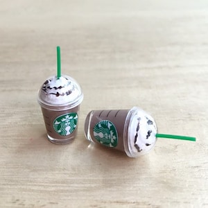 2 Stück.Miniatur Eis Schokolade, Miniatur Eis Schokolade mit Topping, Miniatur Eis Kakao, Puppenhaus Kakao, DK004
