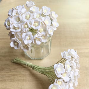 100 Stk.10 mm.Miniatur Maulbeerpapier,Miniatur Papierblume,Maulbeerpapier,Puppenhaus Papierblume,Mini Blume,DIY Blume,Maulbeere,DIY