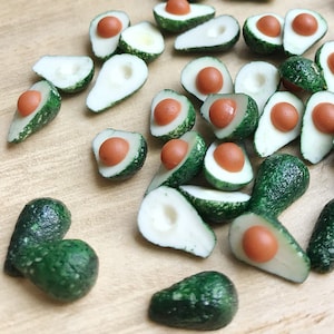 Miniature Avocados,Dollhouse Avocado,Miniature Fruit,Miniature Food,Dollhouse Fruit,Miniature Dollhouse