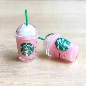 2 pcs.Miniature Ice Strawberry Starbucks, Starbucks Miniature, Miniature  Strawberry Milk Shake, DK002