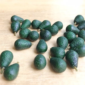 10 or 20 Pcs.Miniature Avocados,Dollhouse Avocado,Miniature Fruit,Miniature Food,Dollhouse Fruit,Miniature Dollhouse