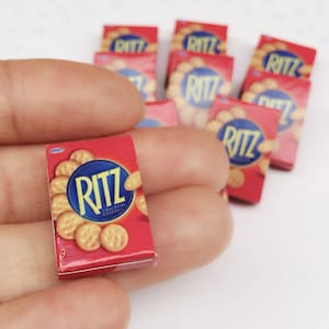 2 cajas Caja de galletas en miniatura, Caja de papel en miniatura, Caja en miniatura, Paquete en miniatura, Galleta de casa de muñecas, Caja de casa de muñecas, Galleta en miniatura