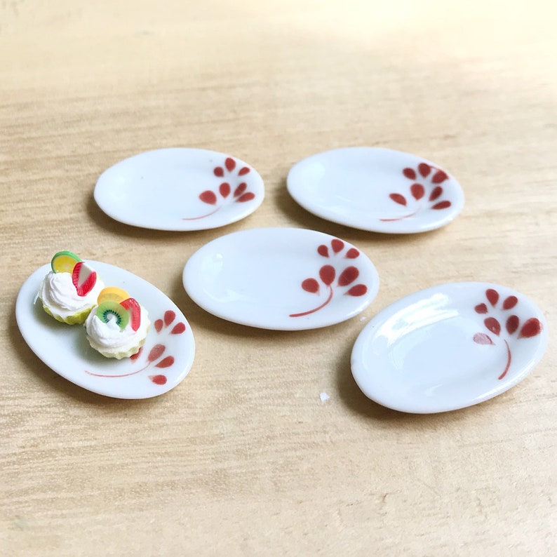 5 Miniatue plate,mini ceramic plate,miniature food plate,cake plate,small plate,dollhouse plate,dollhouse miniarue plate image 1