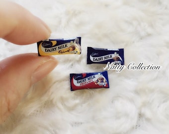Miniature Chocolate Bar,Miniature Chocolate Pack,Miniature Chocolate,Miniature Food,Dolls House Food,Miniature Jewelry,DIY,gifts idea