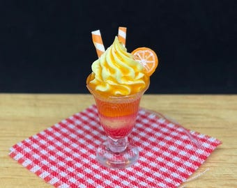 Miniatur Orangeneiscreme, Miniature Sweet,Miniatur Eiscreme,Miniatur Eiscreme,Puppenhaus Eis,Früchte Eiscreme,Orangen Eiscreme