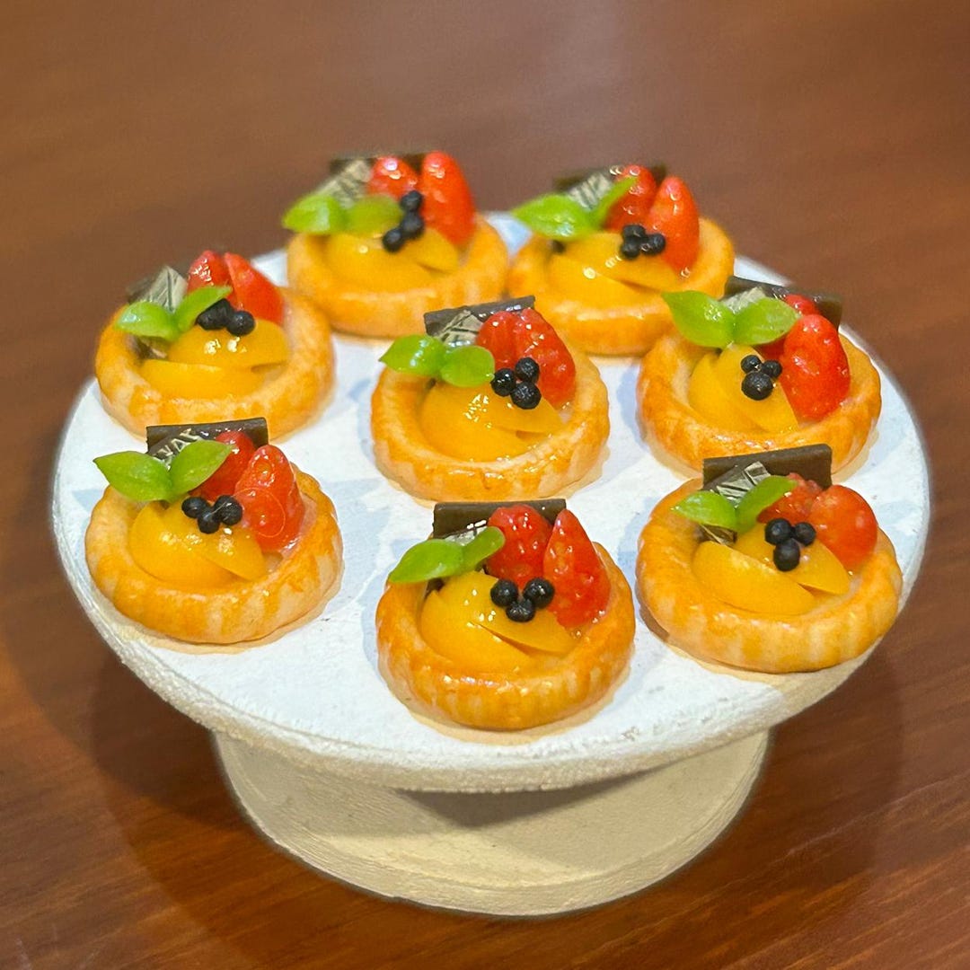 Miniature Fruit Cake,miniature Sweet,dollhouse Cakes,miniature Bakery ...