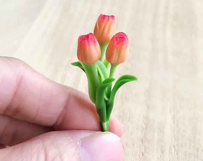 Miniature Flower,Miniature Handmade Clay Flower,Miniature Tulip,Dollhouse Flower,Miniature Garden,Dollhouse Tulip,Miniature Tulip Flower