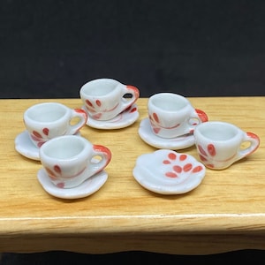 5 Miniature Empty Coffee Cup Set Miniature,Dollhouse Coffee Cup,Miniature Coffee,Dollhouse Coffee,Mini Coffee Cup,Dollhouse DIY