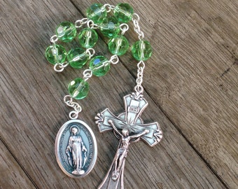 Green Pocket Rosary, Baptism gift, Confirmation Gift, First Communion gift, Girl's Rosary beads, Miraculous Medal Rosary