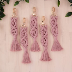 Macrame Keychain, Hand Bag Tag, Baby Shower Gift, Bridal Party Favour, Wedding Favours, Gifts for Galantines, Eco-friendly Gifts, Cotton